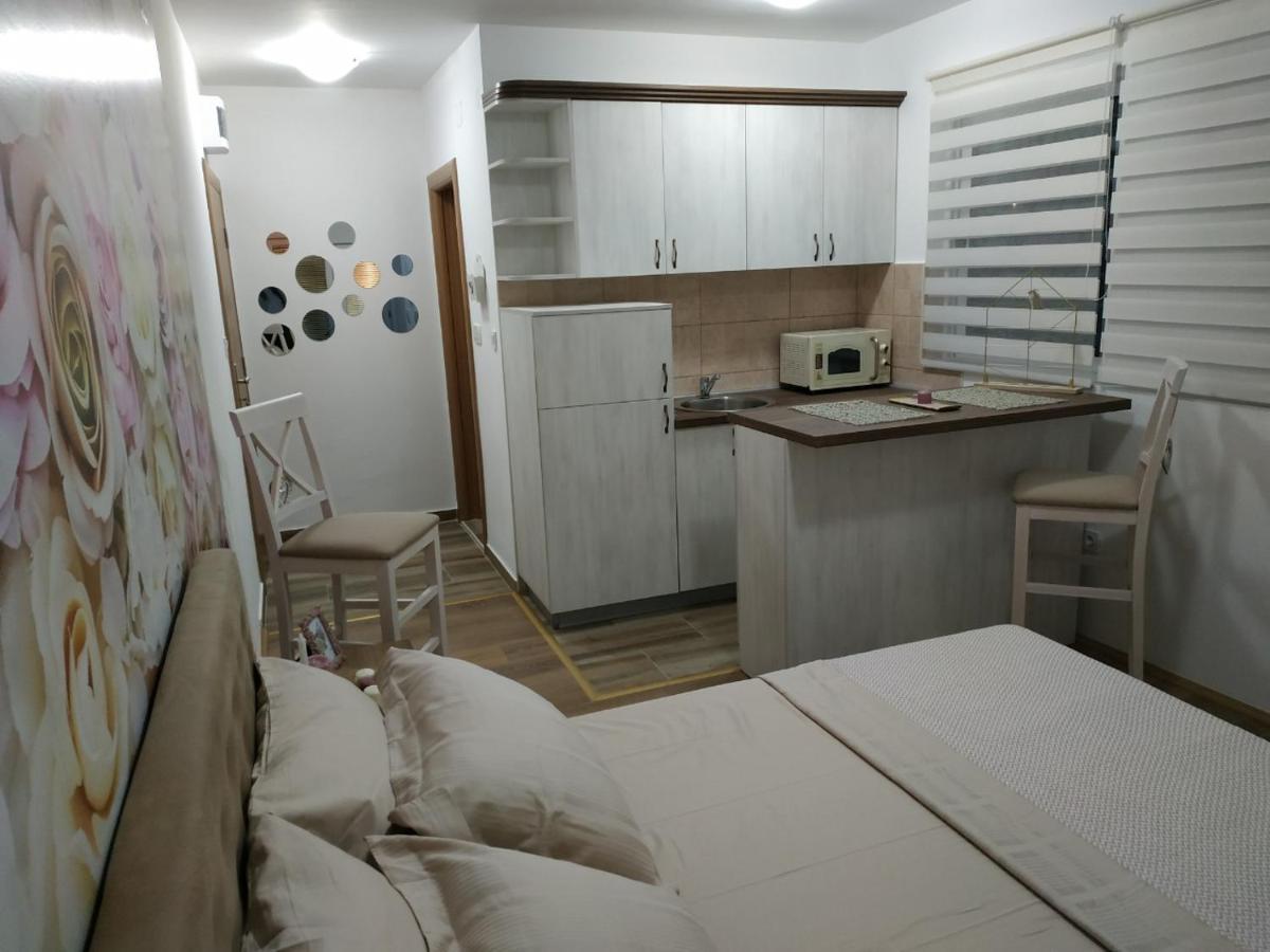 Sea View Studio เบชิชิ ภายนอก รูปภาพ